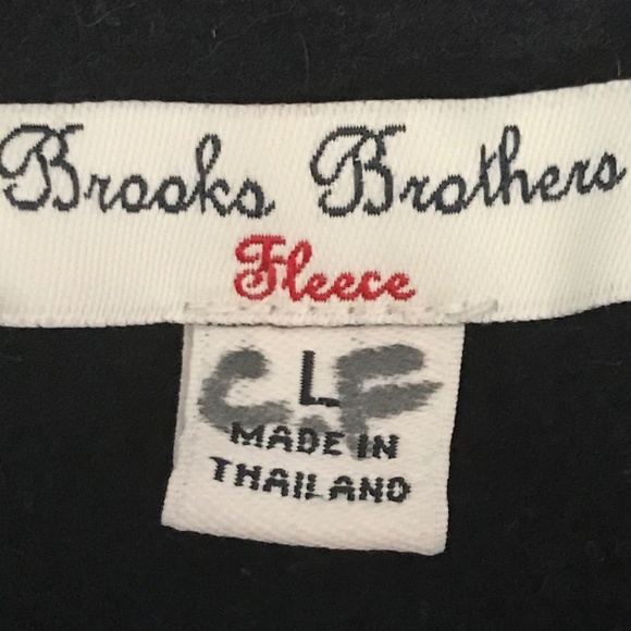 Brooks Brothers Blue Puffer Down Filled Vest & Merrell Pom Hat - Picture 6 of 15